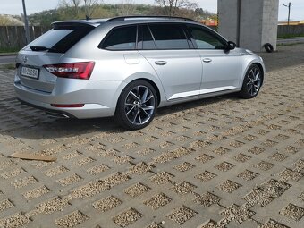 Škoda Superb Sportline Combi 2.0tdi - 5