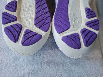 Asics fialove bezecke Gel Jadeite 2, velkost 40,5 - 5