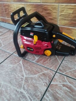 Homelite motorová píla - 5