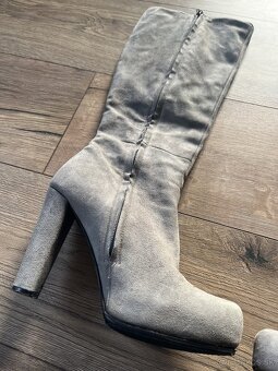 Damske cizmicky na opatku, zn. Calvin Klein, vel. 39 - 5