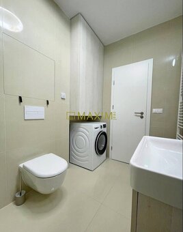 PREDAJ - novostavba - 2 izbový byt s balkónom a parkovacím m - 5