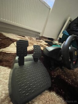 Volant thrustmaster - 5