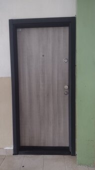 Vchodové bezpečnostné dvere - 5