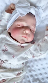 Realistická bábika Veronika - 5