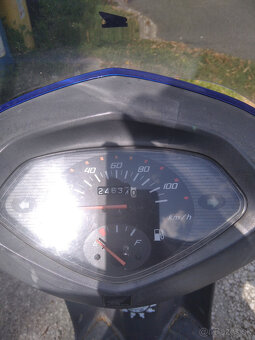 Honda Lead SCV 100 - 5