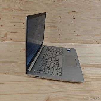 HP Laptop 14s – Intel i5-1235U / 16GB RAM - 5