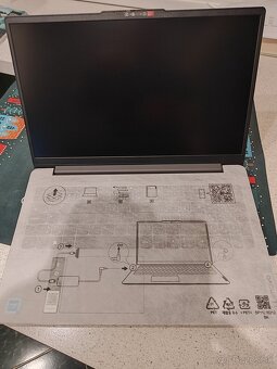 LENOVO IdeaPad Slim 3 15IAN8 Arctic Grey - 5