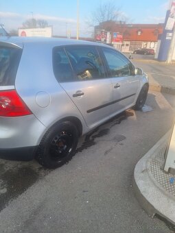 VOLKSWAGEN GOLF 5 1.9 TDI - 5