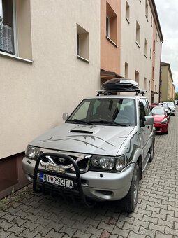 Nissan terrano 2 2,7 TDi - 5