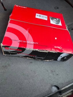 Brzdové kotúče a doštičky “Brembo” pre Audi - 5