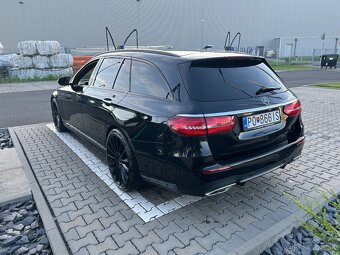 Mercedes-Benz E 220d W213 AMG Line - 5