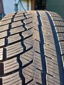 245/40 r19 zimne pneumatiky - 5