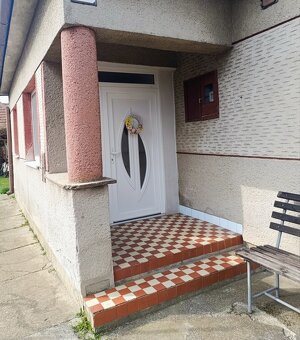 Na predaj 4izbový zachovalý RD- Hrušovany - 5