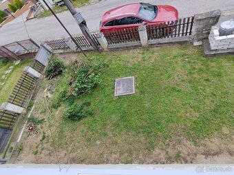 Plot, beton, dielce plotove, biele tehly, ornica - 5