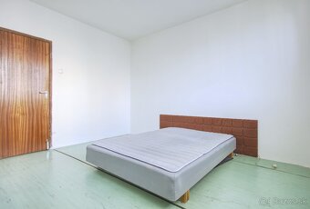 Predaj 3 izbový byt, Pri kríži, Bratislava - Dúbravka - 5