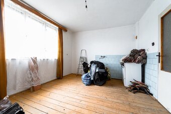 Na predaj rodinný dom v krásnym pozemkom v obci Sačurov - 5