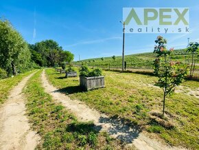 APEX reality stavebný pozemok 2019 m2 v obci Bojničky - 5