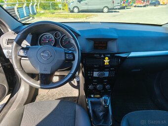 Predám Opel Astra GTC - 5