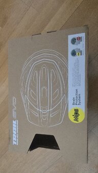 iXS Trail EVO MIPS helma - 5