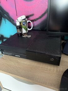 Xbox one, volant, monitor - 5