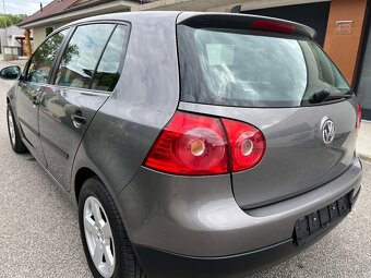 Volkswagen Golf 5 1.9TDI Comfortline - 5