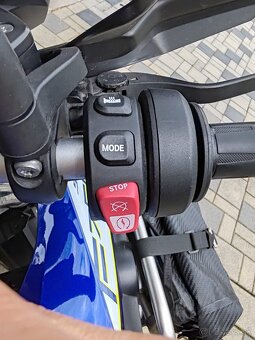 BMW F750GS - 5