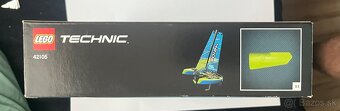 Lego Technic 42105 Catamaran - 5