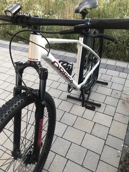 Predám bicykel Orbea Alma H30, veľkosť M. - 5