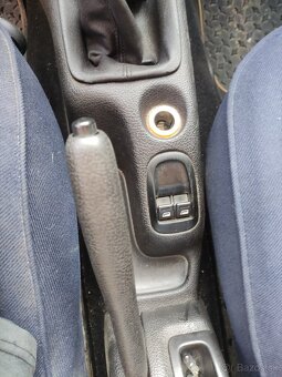 Peugeot 206 - 5