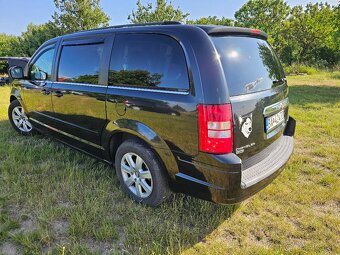 Predám Chrysler grand voyager 2,8crdi RT bez DPF filtra. - 5