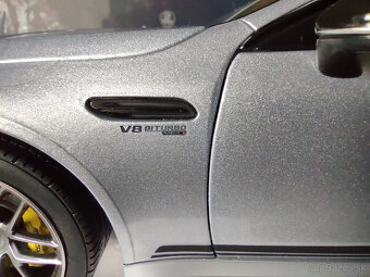 1:18 Mercedes AMG GT - 5