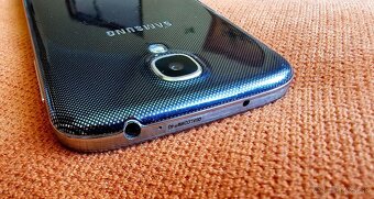 Samsung Galaxy S4 GT-I9505 - 5