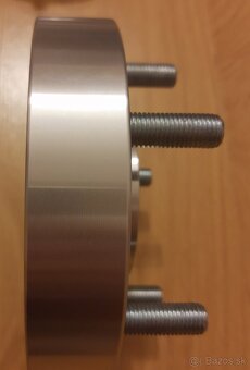 Rozširovacie podložky 5x114,3 67,1 - 5