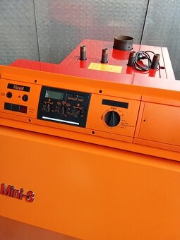 Kotel na olej - naftu  40 kw - 5
