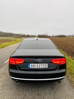 Predám Audi A8 3.0 TDI V6 quattro tiptronic 184kw (D4) - 5