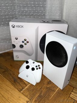 Xbox Series S 512 GB s hrami FC 23–26 (Ultimate) – TOP stav - 5