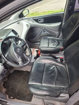 Nissan Almera Tino - 5