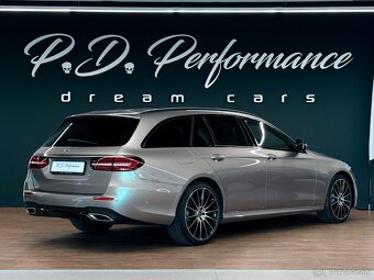 Mercedes-Benz E 400 d T 4Matic AMG Line - 5