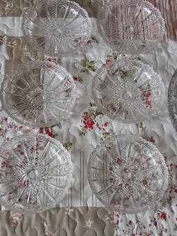 Neposkodene,nepouzivane , len vystavene - 5