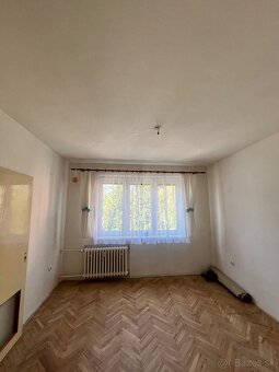 3 izbový byt centrum Handlovej - 5