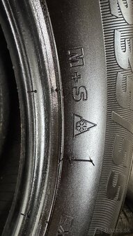 Predám zimné pneumatiky 235/55/R19 - 5