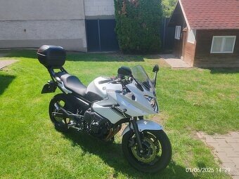 Yamaha xj6 - 5