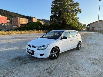Hyundai i30 1.4 Benzín 92000km Nová STK Ek - 5
