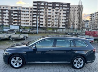 Volkswagen Passat Variant 2.0 TDI EVO Elegance DSG - 5
