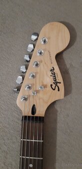 Squier Mustang - 5