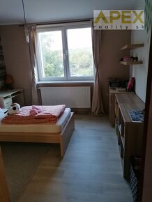 Exkluzívne APEX reality dvojgeneračný 6i. RD v Hlohovci - 5