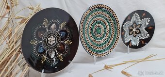 Závesné taniere Pozdišovská keramika 🌷 - 5