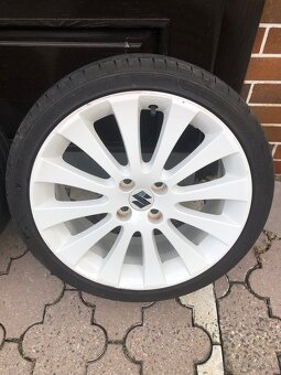 Predam letnú sadu Suzuki 205/40 R17 84Y - 5