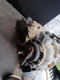 Rozvodovka x5 e53 - 5