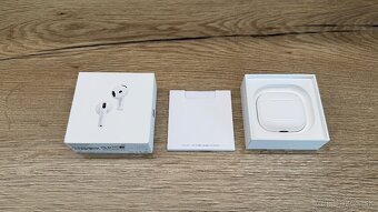 Apple AirPods 4 s ANC - 5